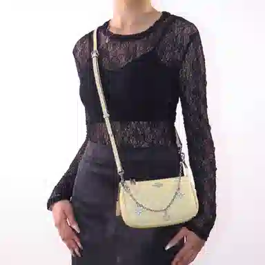 CoachNolita19