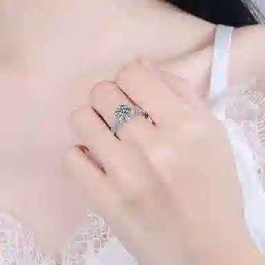S925