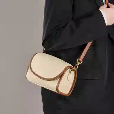 简约休闲手机包女式斜挎包 牛皮 单肩包 女款 大象灰/奶昔白