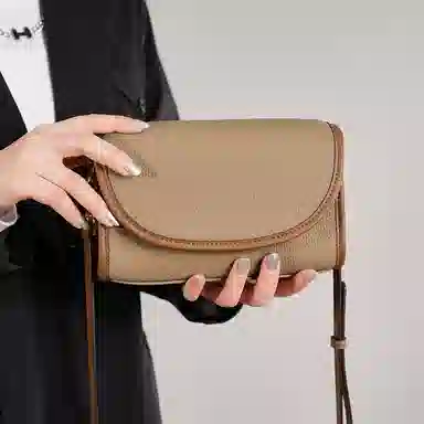 简约休闲手机包女式斜挎包 牛皮 单肩包 女款 大象灰/奶昔白