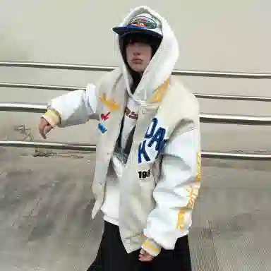 美式复古高街植绒刺绣字母撞色拼接外套 嘻哈街头痞帅 宽松落肩垂感 休闲舒适百搭棒球服 男女同款