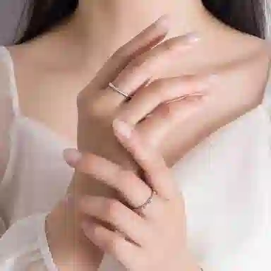 s999