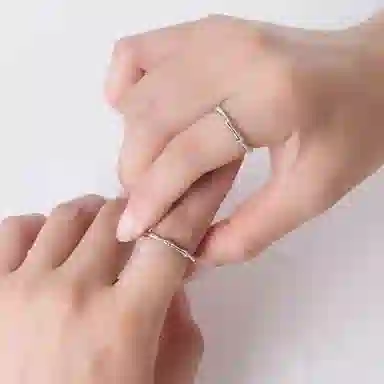s999