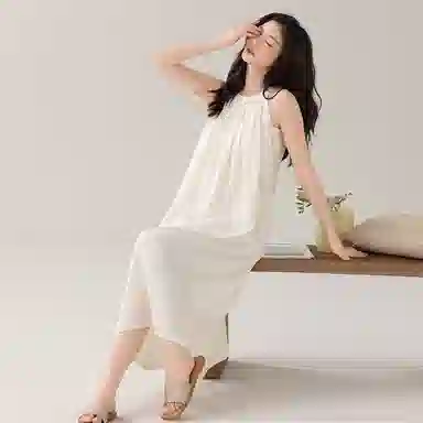 欧迪芬 无袖清凉时尚简约青春活力可调节胸垫防凸点夏季睡裙 女款