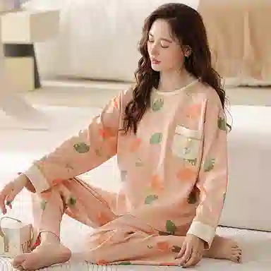 欧迪芬 高雅系列 可爱花朵印花图案带胸垫圆领套头上衣松紧腰长裤睡衣套装 女款 橘红色