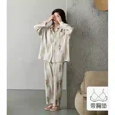 欧迪芬 亲肤柔软透气舒适带胸垫泼墨可外穿家居服睡衣套装 女款 绿色晕染