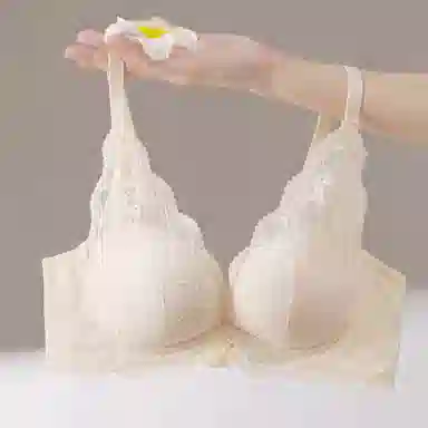 欧迪芬 性感蕾丝聚拢上托防下垂收副乳轻薄透气亲肤柔软小胸显大清凉感文胸 女款