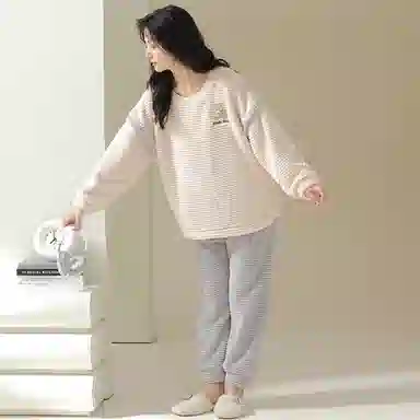 欧迪芬 家居服长袖圆领防寒保暖长裤睡衣套装 女款
