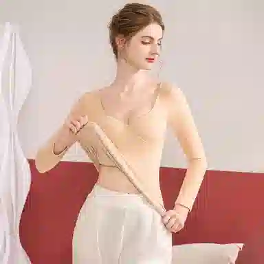 欧迪芬 厚款打底发热升温磨毛高弹带胸垫锁温保暖上装 女款
