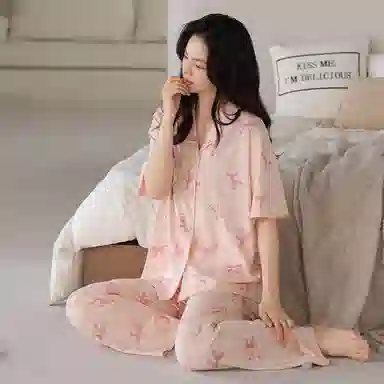 欧迪芬 柔软亲肤小清新五分袖长裤小翻领睡衣套装 女款