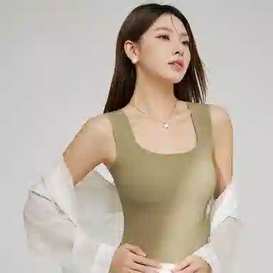 欧迪芬 无袖无痕百搭带胸垫内搭打底可外穿背心 女款