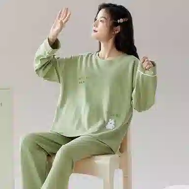 欧迪芬 柔软舒适透气圆领长袖上衣松紧腰长裤睡衣套装 女款 绿色