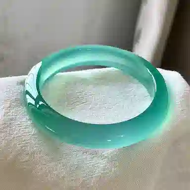 谧月珠宝 国风国潮清冷感新中式气质显白 复古小众设计高级感招财转运纳福民族风油青色古典高奢优雅 玛瑙 玉石手镯 女款