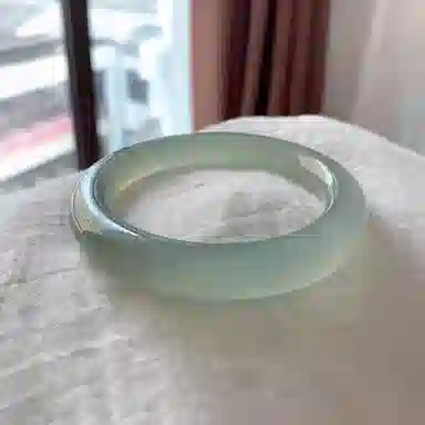 谧月珠宝 浅冰晴 新中式国潮复古轻奢民族风 精致优雅气质经典温婉 莹润冰透古韵素圈 旗袍汉服 玛瑙 玉石手镯 女款