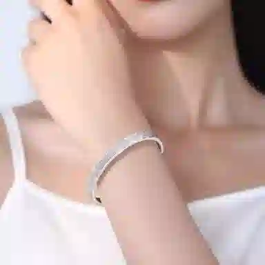 谧月珠宝 小众设计感高级感爱如初见 闪耀银河简约大气满天星显白冷淡 合金 手镯 女款