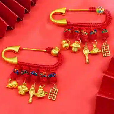 谧月珠宝 新中式小众设计 平安纳福寓意好 衣食无忧可爱出门佩戴压惊 合金 别针配饰 儿童款