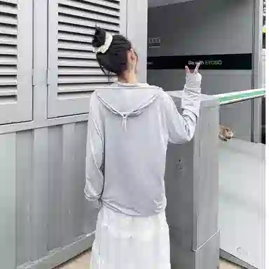 八哥 户外日常通勤纯色简约基础款冰丝速干凉感透气休闲宽松防紫外线外套连帽防晒服 男女同款