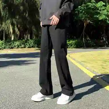 八哥 美式高街暗夜弯刀极简通勤经典款宽松直筒做旧百搭复古纯色堆积感轻水洗牛仔裤 男女同款