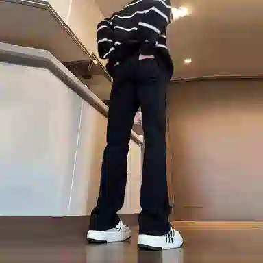 八哥 美式高街简约无性别穿搭基础款复古直筒垂感轻度水洗做旧弹力纯色牛仔裤 男女同款
