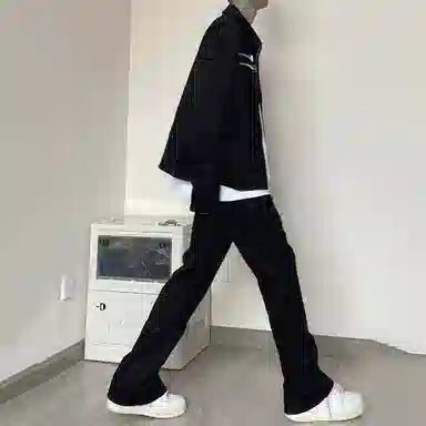 八哥 美式复古高街【弯刀黑牛】简约基础款水洗做旧中腰系带修身纯色直筒阔腿百搭弹力黄泥染薄款微喇牛仔裤 男女同款