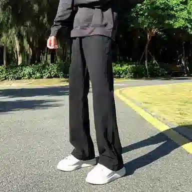 八哥 美式高街暗夜弯刀极简通勤经典款宽松直筒做旧百搭复古纯色堆积感轻水洗牛仔裤 男女同款