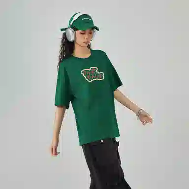logo T