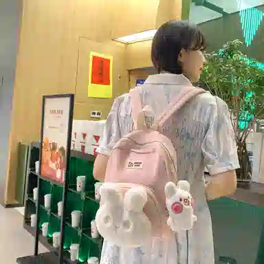 米囹 潮萌毛绒兔子装饰 夸张有型可爱百搭 男女同款 轻盈 双肩包 常规 黑色/桔红色/紫色/绿色/粉色