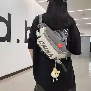 米囹 韩版大容量小清新学校百搭 男女同款 轻盈 斜跨包 中号 白色/灰色/黑色/荧光绿/蓝色