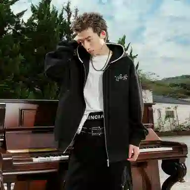 FORNINES Embroidered Hoodie