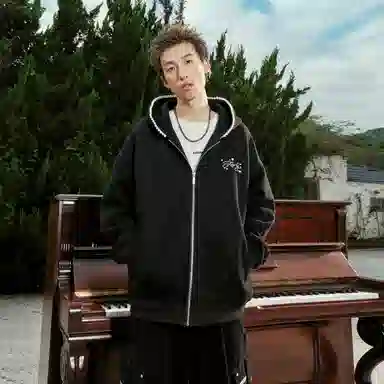 FORNINES Embroidered Hoodie