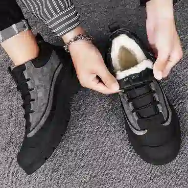 公牛魅力 耐磨保暖 加绒户外运动 雪地靴 男款