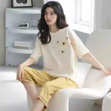 贴身领域 时尚圆领短袖七分短裤带口袋可外穿棉质休闲家居服夏季睡衣套装 女款 米黄