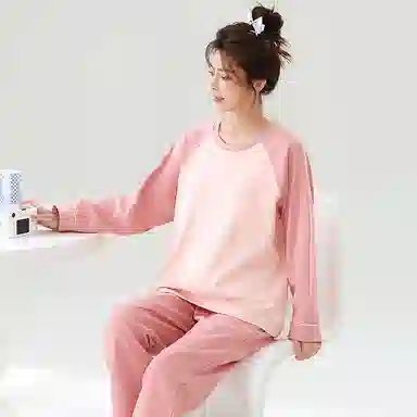 贴身领域 圆领甜美舒适透气可外穿柔软简约亲肤睡衣套装 女款