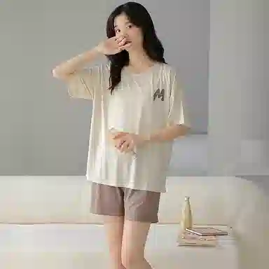 贴身领域 圆领字母印花自带胸垫可外穿休闲短袖松紧腰三分裤睡衣套装 女款 杏色