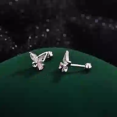 999