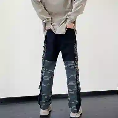 NEAR HERE Logohiphop