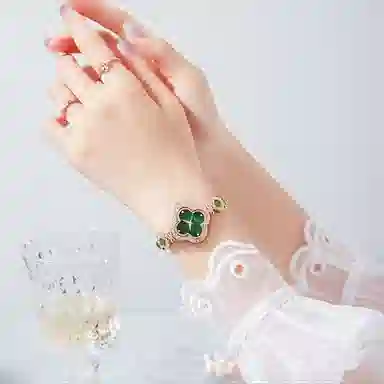 rlychee Lucky Clover Watch