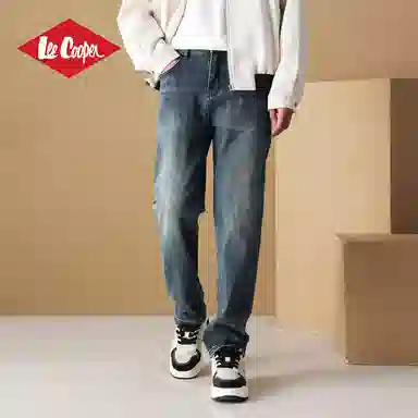 Lee Cooper