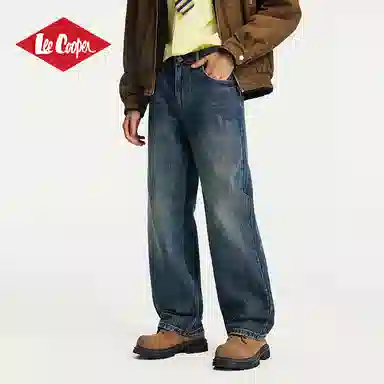 Lee Cooper