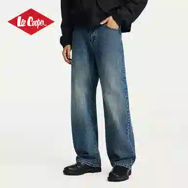 Lee Cooper