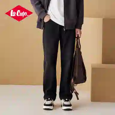 Lee Cooper