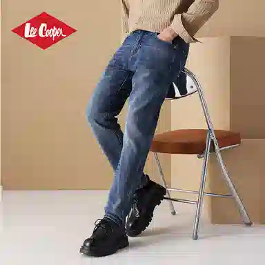 Lee Cooper