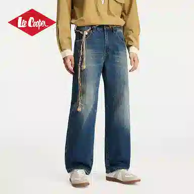 Lee Cooper