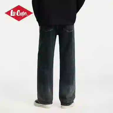 Lee Cooper