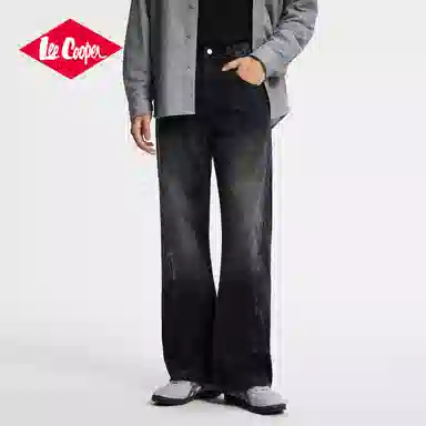 Lee Cooper