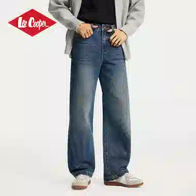 Lee Cooper