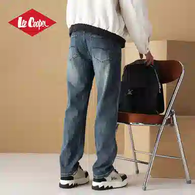 Lee Cooper