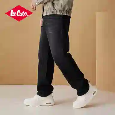Lee Cooper