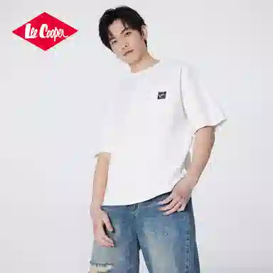 Lee Cooper T