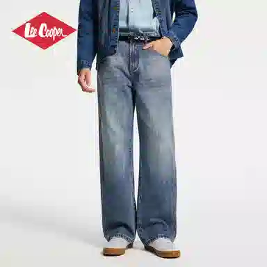 Lee Cooper